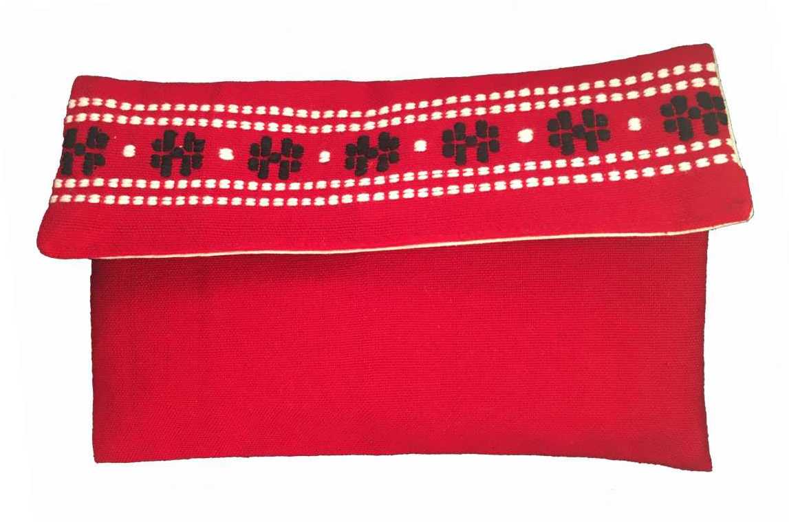 Geanta rosie 1200-900px Geantă plic cu broderie (roşie) - Image 1